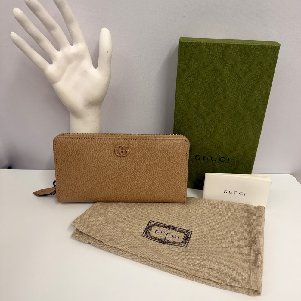 Gucci Leather GG Logo Marmont Zip Around Wallet NIB Beige - Caramel Box Dust Bag